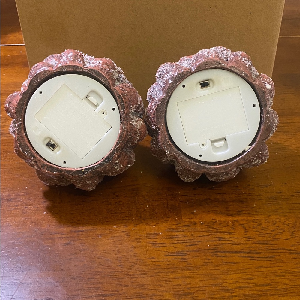Rustic Pinecone LED Candles - Brown and Orange NiB - Picture 2 of 5